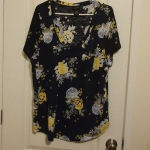 Torrid Girlfriend pocket tee